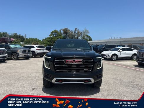 New 2026 GMC Yukon XL AT4 Ultimate AWD/4WD image 3