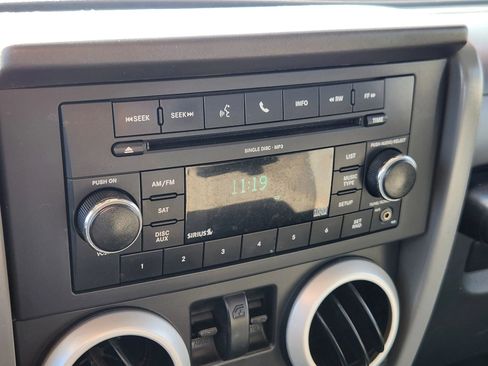 Used 2010 Jeep Wrangler Sahara w/ Dual Top Group image 24