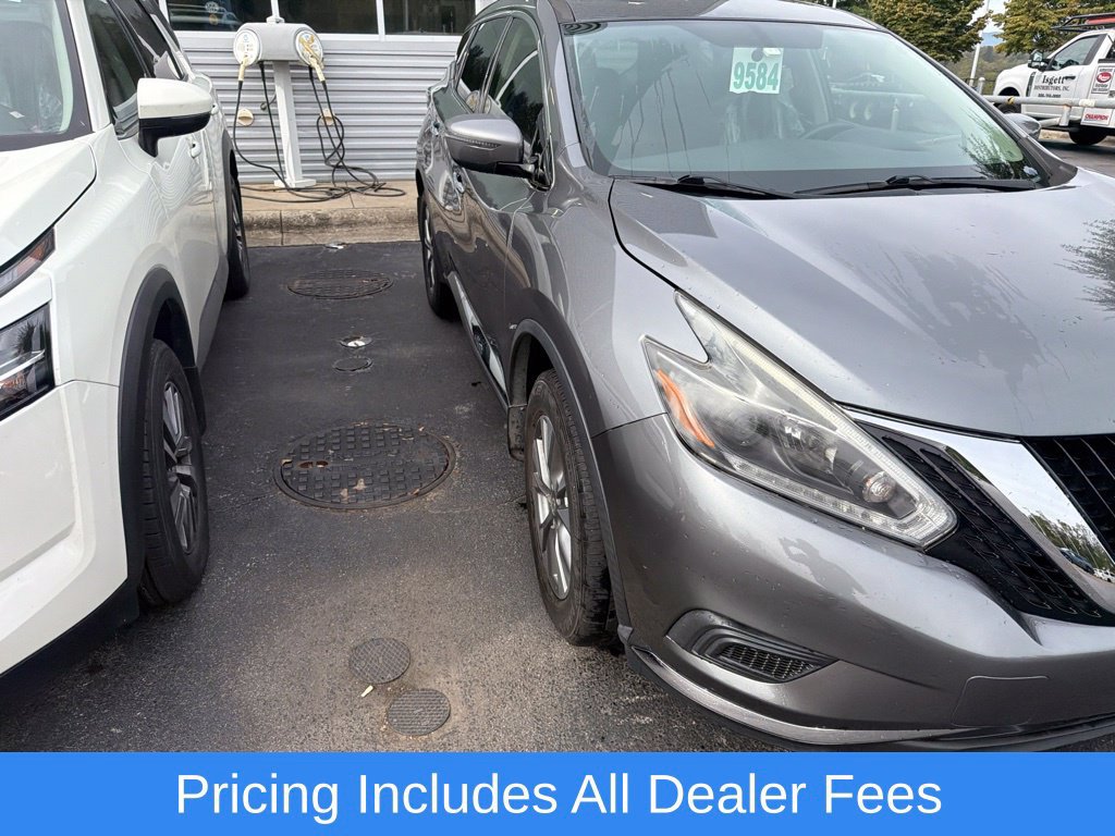 Used 2018 Nissan Murano S w/ Cargo Package FWD image 2