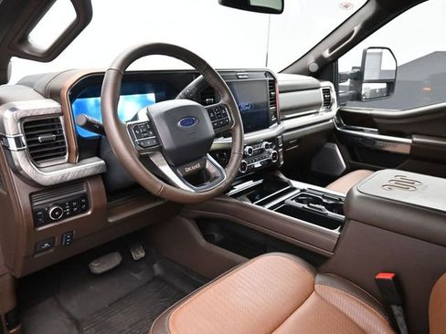 Used 2025 Ford F350 King Ranch w/ Chrome Package AWD/4WD image 12