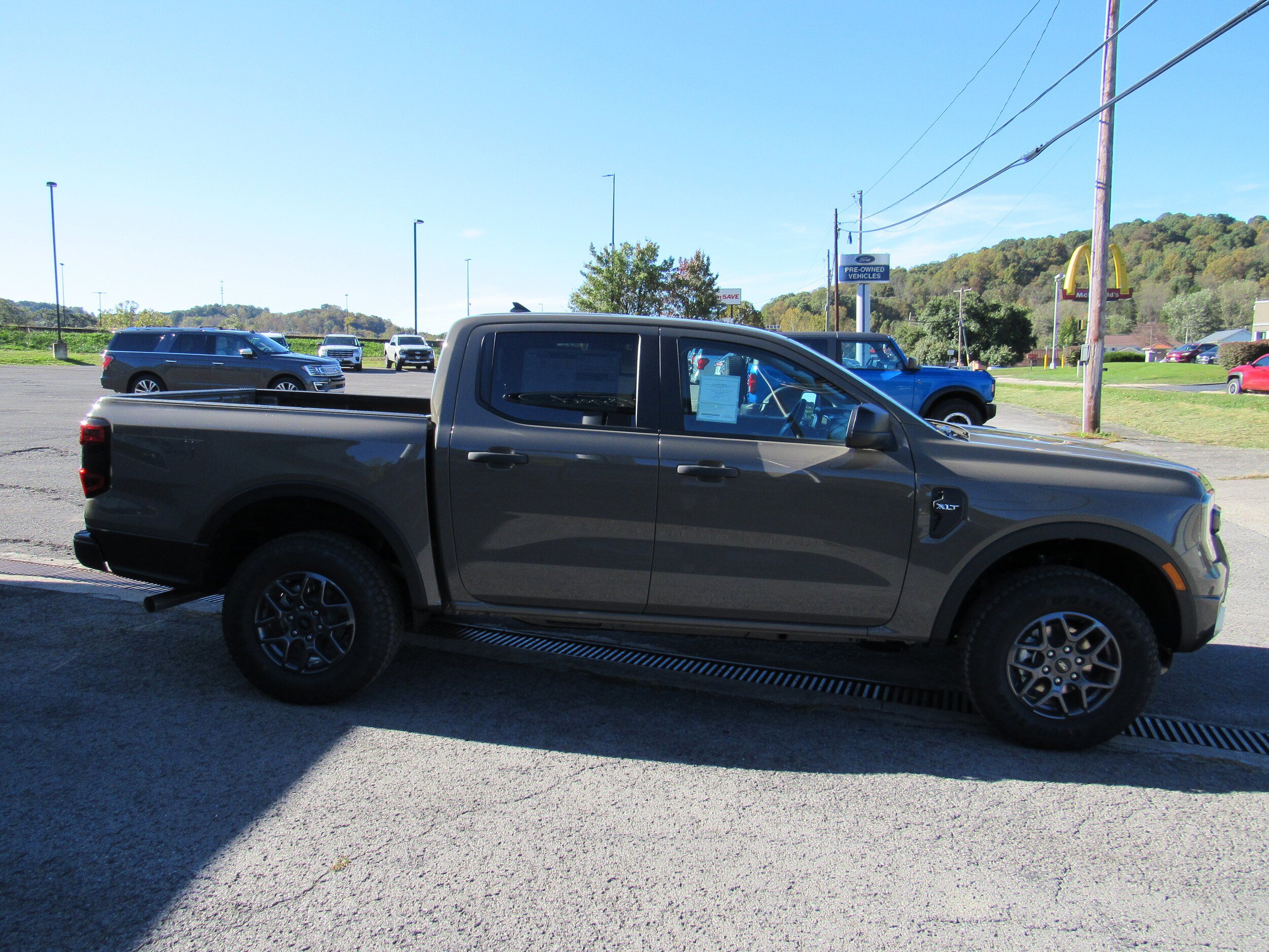 New 2026 Ford Ranger XLT w/ Equipment Group 301A High AWD/4WD image 4