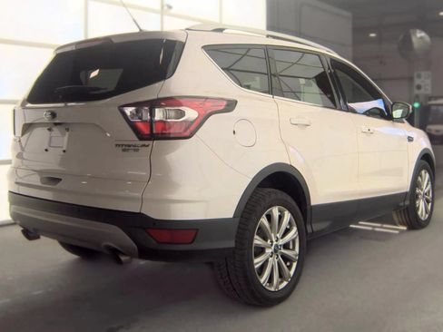 Used 2017 Ford Escape Titanium AWD/4WD image 4