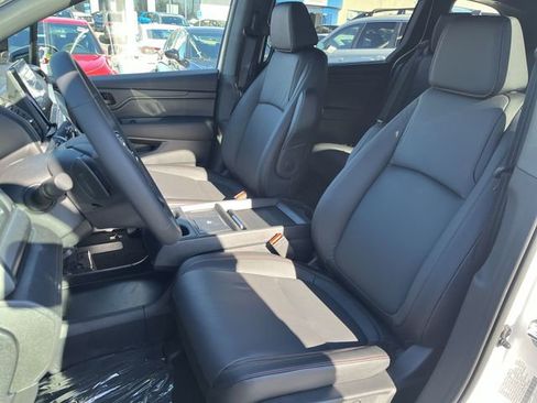 New 2026 Honda Odyssey Elite image 15