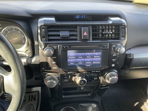 Used 2016 Toyota 4Runner Trail Premium image 31