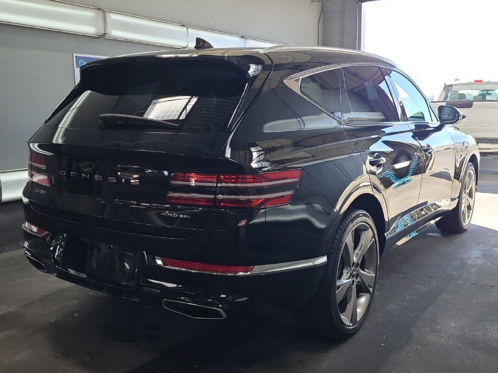 Used 2024 Genesis GV80 3.5T w/ Prestige Package AWD/4WD image 2