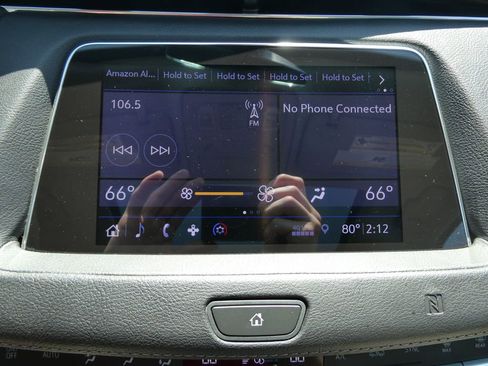 Certified 2019 Cadillac XT4 Luxury w/ Cold Weather Package FWD image 31