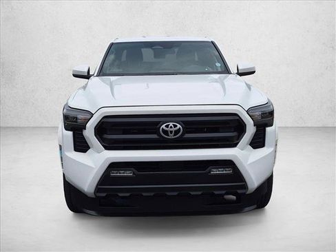 Used 2024 Toyota Tacoma SR5 AWD/4WD image 2