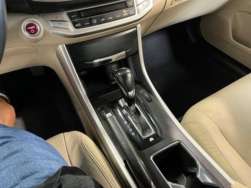 Used 2015 Honda Accord EX-L image 29