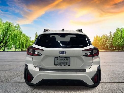 Certified 2025 Subaru Crosstrek 2.5i Limited w/ Crosstrek Mirror Package image 5