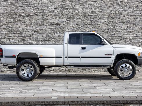 Used 1999 Dodge Ram 3500 Truck 4dr Quad Cab 155 WB DRW 4WD image 9