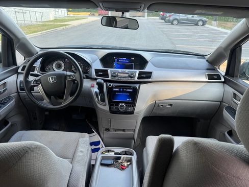 Used 2015 Honda Odyssey EX image 14