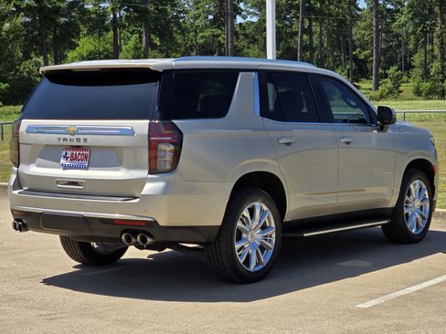 Used 2023 Chevrolet Tahoe High Country AWD/4WD image 4