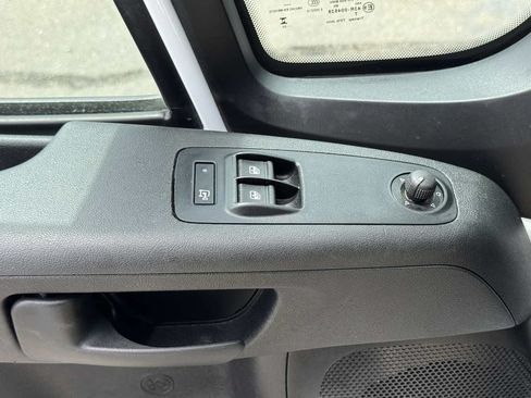 Used 2023 RAM ProMaster 2500 FWD image 27