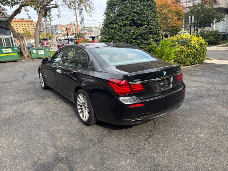 Used 2015 BMW 740Li xDrive AWD/4WD image 4