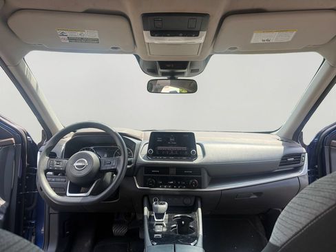 Used 2023 Nissan Rogue SV FWD image 10