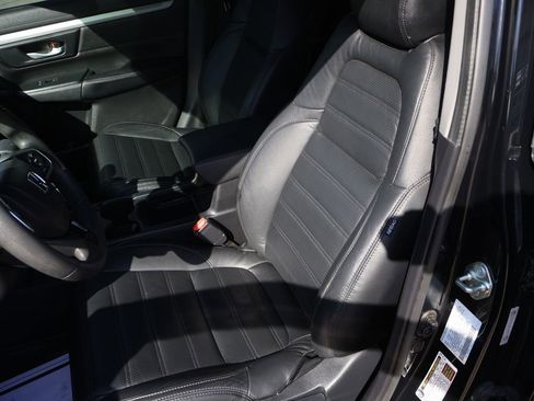Used 2017 Honda CR-V LX image 19