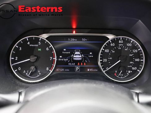Used 2023 Nissan Sentra SV FWD image 17