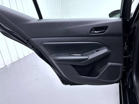 Used 2025 Nissan Altima 2.5 SV FWD image 20