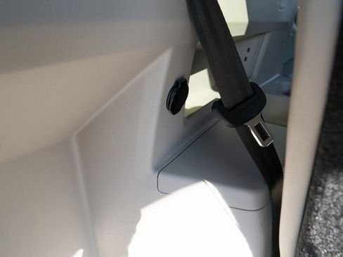 New 2026 Volkswagen Atlas SE image 35