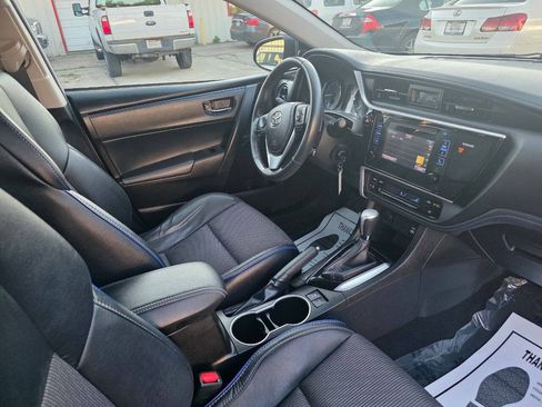 Used 2017 Toyota Corolla SE w/ Carpet Mat Package (TMS) FWD image 14