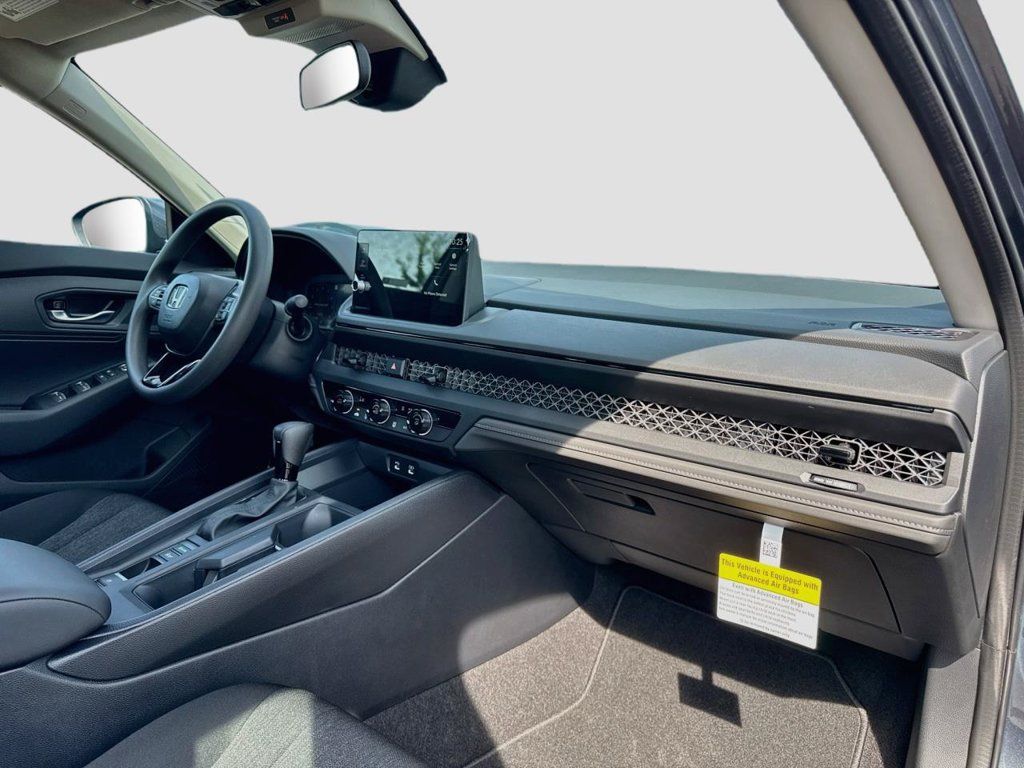 New 2026 Honda Accord LX image 28