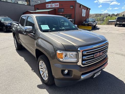 Used 2015 GMC Canyon SLT image 1