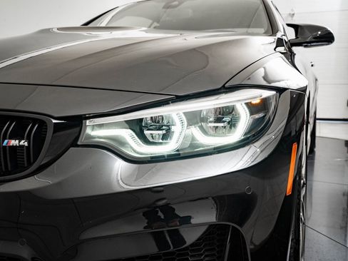 Used 2018 BMW M4 image 14