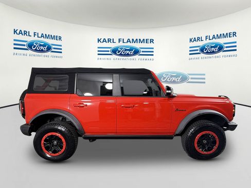 Certified 2021 Ford Bronco Wildtrak AWD/4WD image 2