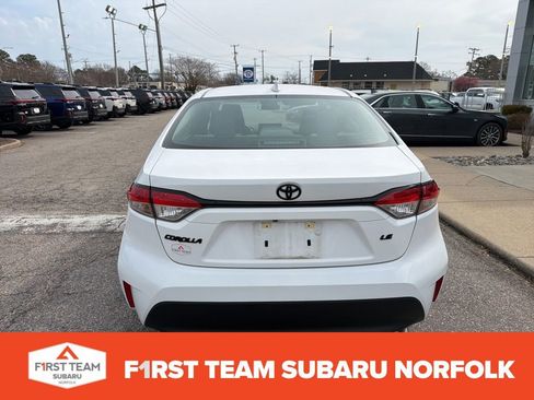 Used 2023 Toyota Corolla LE image 8