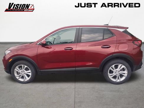Used 2023 Buick Encore GX Preferred w/ Cold Weather Comfort Package AWD/4WD image 2
