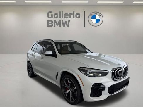 Used 2022 BMW X5 sDrive40i w/ M Sport Package RWD image 4
