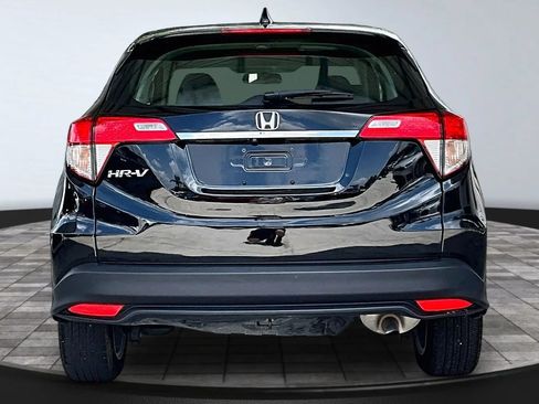 Used 2019 Honda HR-V LX image 5