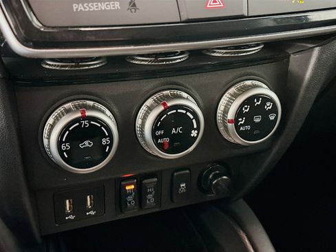 Used 2025 Mitsubishi Outlander Sport SE image 23