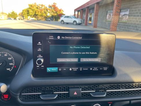 Used 2023 Honda HR-V EX-L image 68