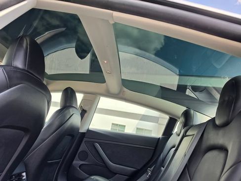 Used 2022 Tesla Model 3 Long Range AWD/4WD image 38