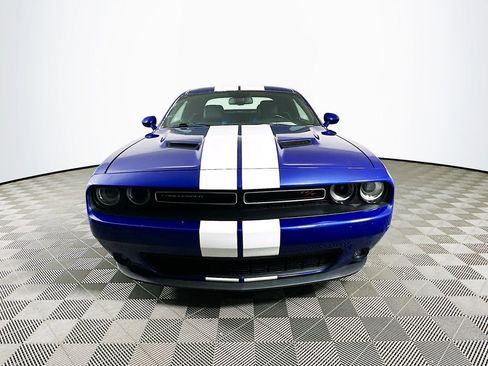 Used 2018 Dodge Challenger R/T w/ Performance Handling Group image 4