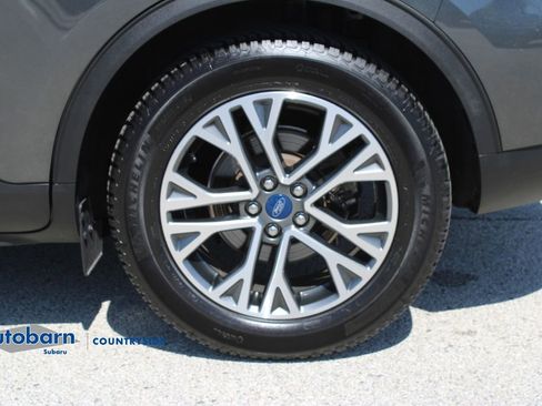 Used 2020 Ford Escape SEL FWD image 29