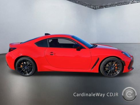 Used 2024 Subaru BRZ tS image 3