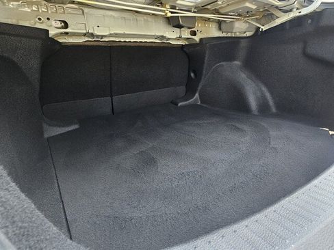 Used 2021 Toyota Corolla SE FWD image 23