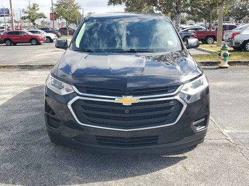 Used 2019 Chevrolet Traverse LS image 2