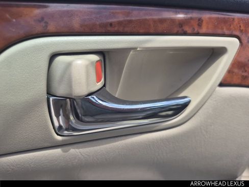 Used 2006 Toyota Solara SLE FWD image 16