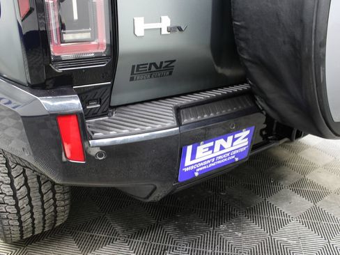 Used 2024 GMC Hummer EV 3X AWD/4WD image 49