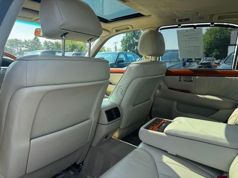 Used 2004 Lexus LS 430 RWD image 13