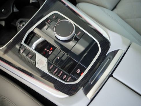 New 2026 BMW X5 xDrive40i w/ M Sport Package image 18