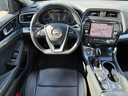 Used 2023 Nissan Maxima SV w/ Floor Mat Group FWD image 19