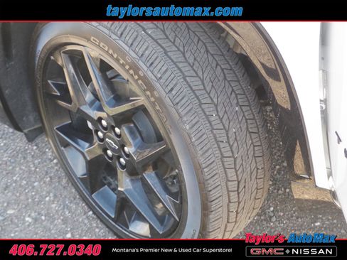 Used 2024 Chevrolet Traverse RS w/ LPO, Floor Liner Package AWD/4WD image 43