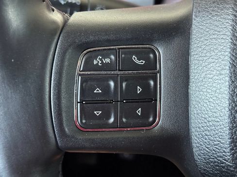 Used 2016 RAM 2500 Big Horn RWD image 31