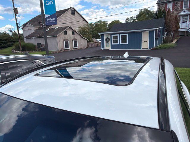 Used 2024 Genesis GV70 3.5T Sport AWD/4WD image 5