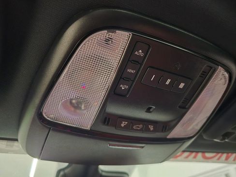 Used 2023 Dodge Durango SRT Hellcat image 37