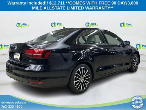 Used 2016 Volkswagen Jetta Sport w/ Lighting Package FWD image 5